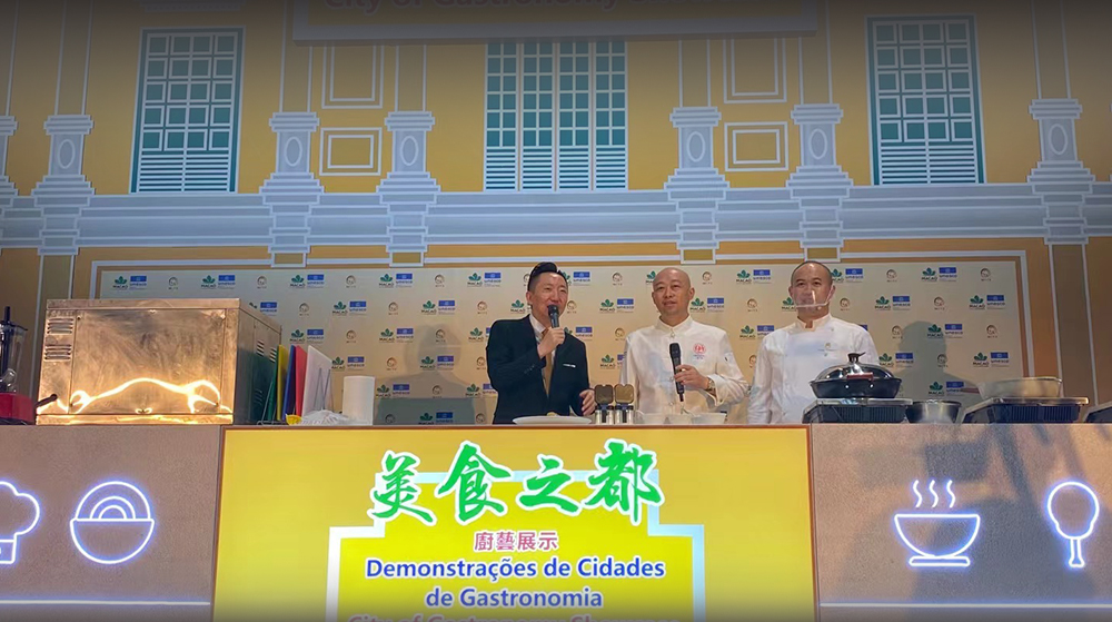 弘扬川菜技艺，柴门参加国际型美食活动